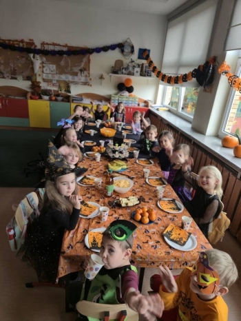 573592372_122280463856032239_589119084354346575_n