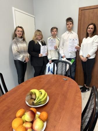 JĘZYK ANGIELSKI W MEANDRACH TECHNOLOGII INFORMACYJNEJ